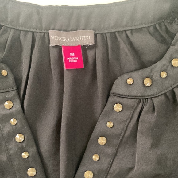EUC Vince Camuto size medium black top - Picture 2 of 3